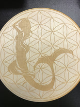 Load image into Gallery viewer, 10&quot; Birch Wood Engraved Crystal Grids