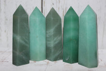 Load image into Gallery viewer, Green Aventurine Point