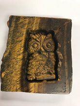 Load image into Gallery viewer, Carved Owls